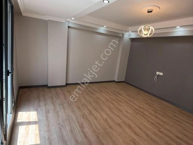 Cerrahpaşa Emlaktan Selahaddin Eyyubi Mahallesi Satılık 2+1 Sıfır Daire