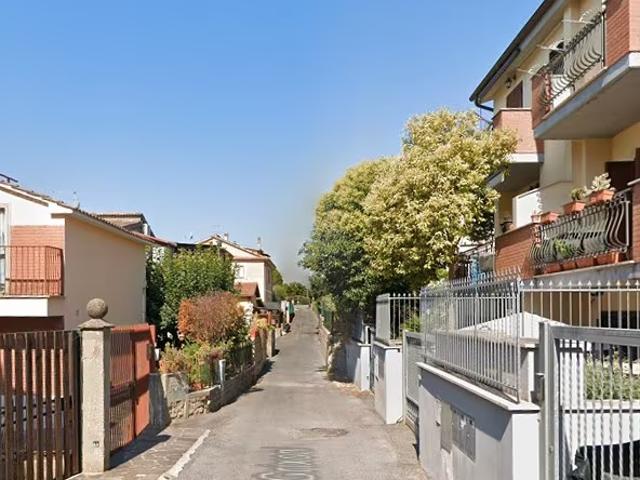 Cesano bilocale arredato