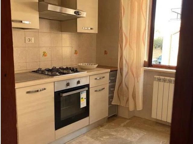 CESANO TRILOCALE ARREDATO Con TERRAZZO E P.AUTO