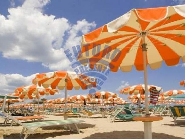 Cesenatico Ponente grande stabilimento balneare