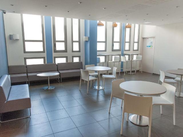 Cession Appartement en Résidence Etudiante de type Studio de 18 m² à MARSEILLE Studéa Euroméditérannée Les Docks Libres NEXITY STUDEA