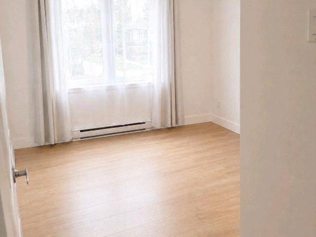 Cession de bail – Grand 5 1/2 moderne à Val Bélair – Disponible maintenant