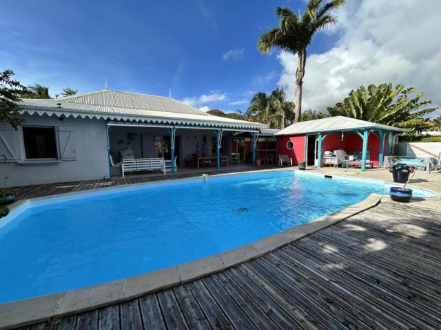 CESSION PARTS TOTALES SCI – VILLA F4 + DÉPENDANCE + PISCINE
