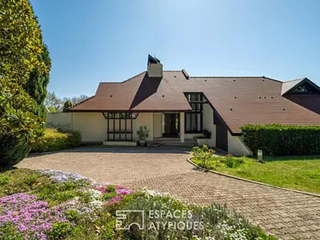 Cessieu 38110 Achat / Vente maison 8 pièces t8 au dernier étage piscine