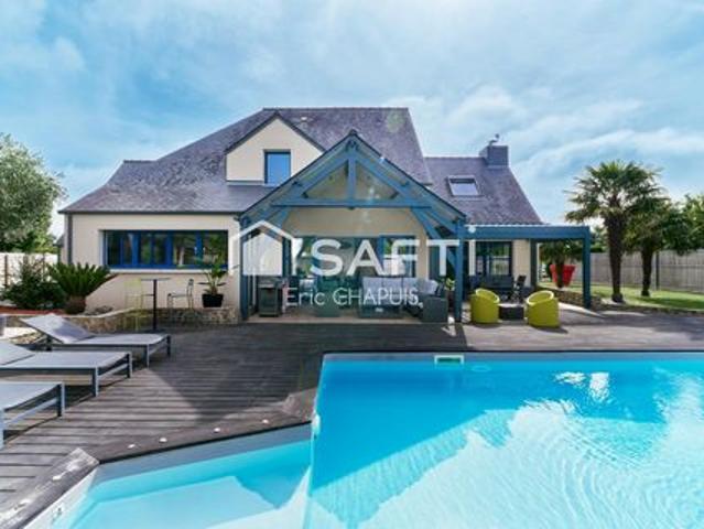 CESSON SEVIGNE: Maison familiale 6 ch. 203 m2