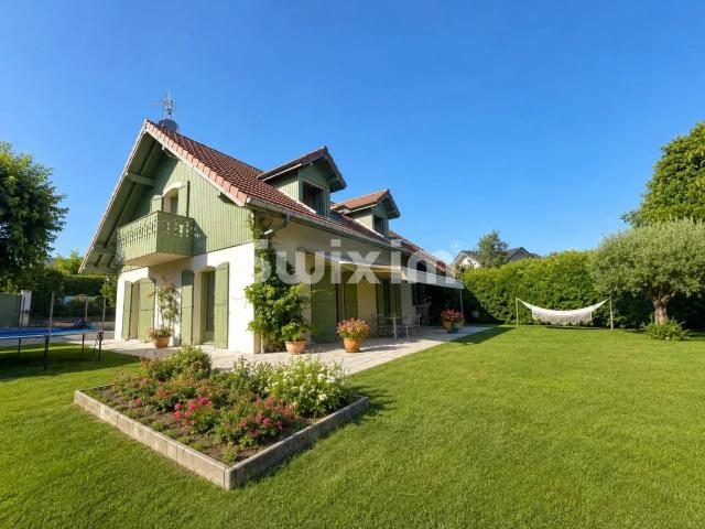 Cessy: splendide maison familiale 6 chambres et parcelle piscinable