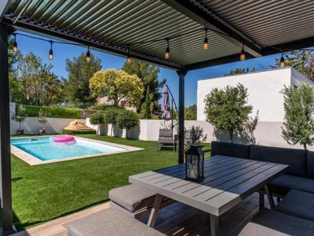 Maison type 4 récente avec piscine