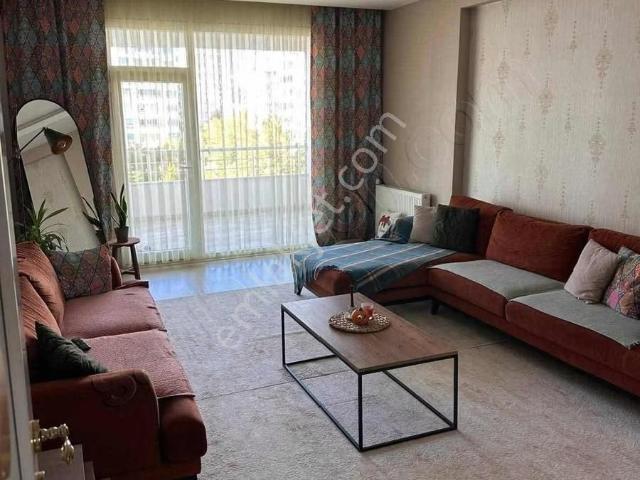 Ceylan Avm Arkası 4+1 Ara Kat Daire