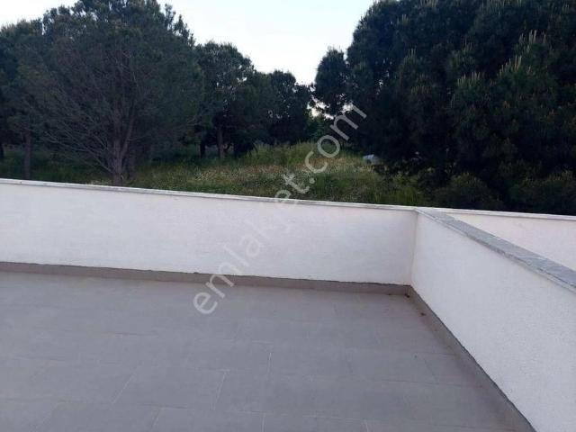 Ceylan Emlak'tan Çamlıbel'de Kazdağları Manzaralı 1+1 Satılık Teraslı Daire