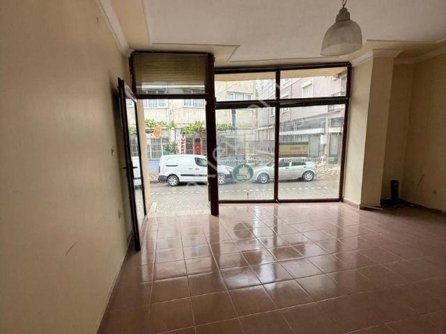 Ceylan Emlak'tan Çayiçi Caddesinde Kiralık Dükkan
