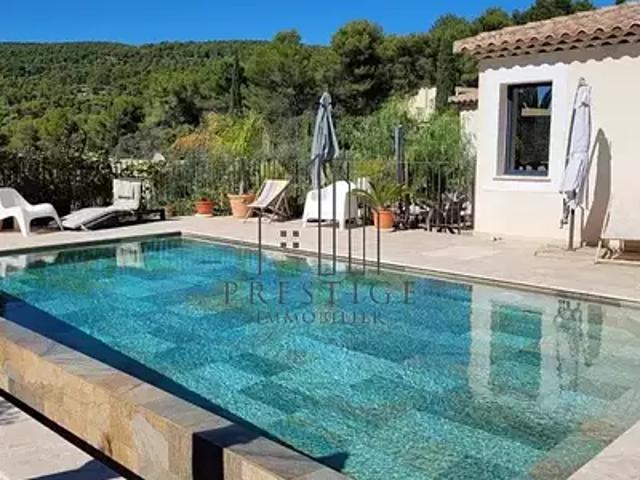 Ceyreste 13600 Achat / Vente maison 6 pièces t6 piscine