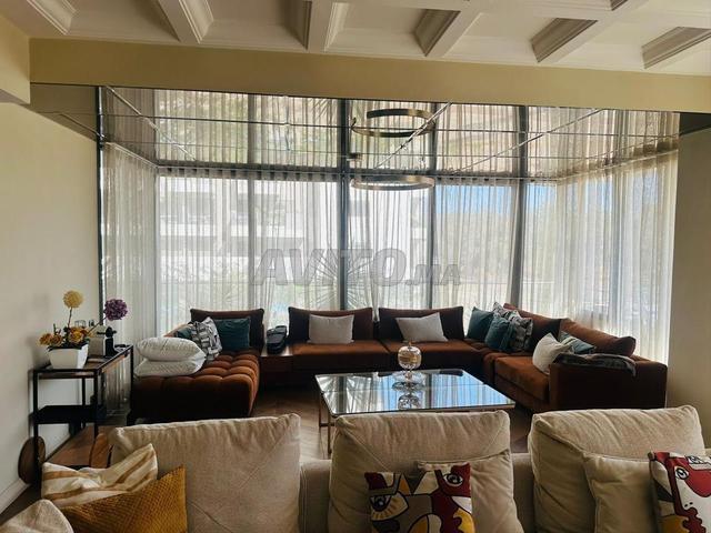 CFC – Superbe Appartement 286 m² avec Terrasse