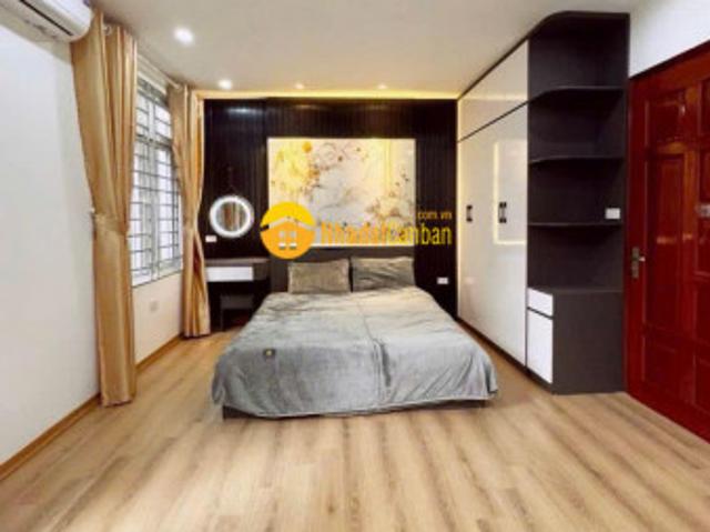 Chỉ 5 tỷ 100m2 cc nguyễn văn huyên lô góc 3 ngủ slot ô tô 0983458