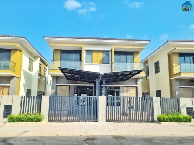 Chỉ 6.8 Tỷ Có Ngay Căn Biệt Thự 250M2 View Suối Trong KCN Vsip 2, Lh: 0937995
