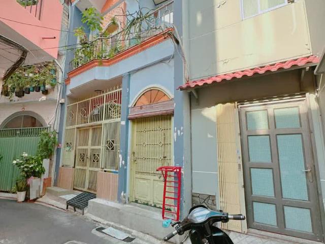 Chỉ 6,9 Tỷ Nhà 3PN Nguyễn Trọng Tuyển 55M2 Sát MT