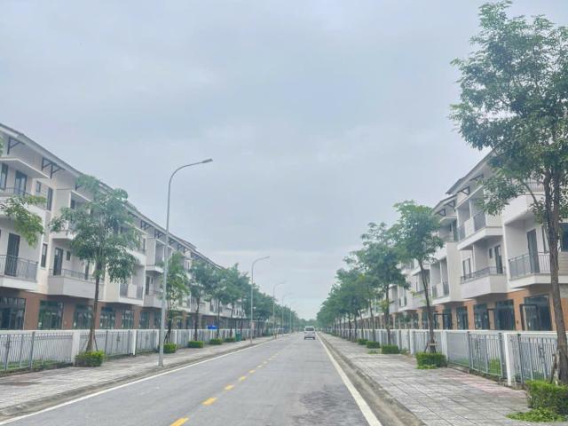 Chỉ 7,424 tỷ sở hữu liền kề 2 mặt tiền tại centa riverside vị trí đẹp, giá cực tốt