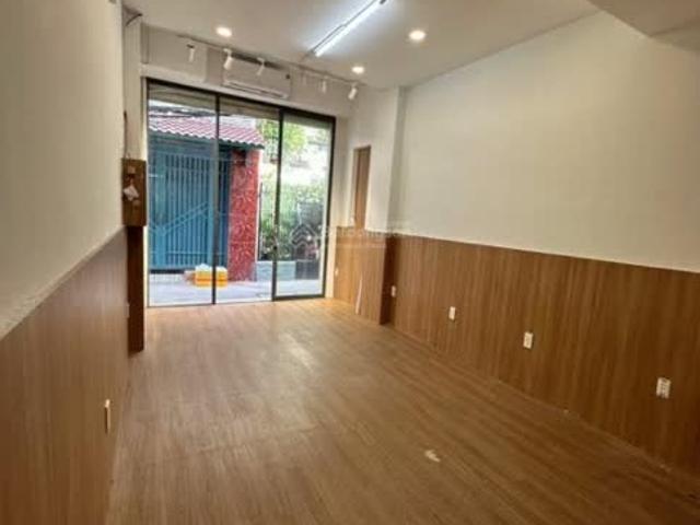Chỉ 8 Tỷ CHDV 9 Phòng Dòng Tiền 30tr/ Tháng 5 Tầng BTCT Bán Nhà Âu Dương Lân, Quận 8