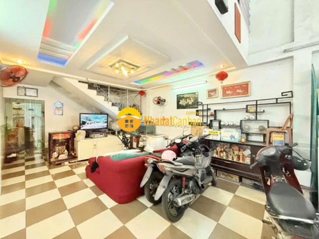 Chỉ 15.8 tỷ có mtkd đường 30m phạm văn chiêu 120m2 ngang 4.4m 4 lầu kd đỉnh ngay chợ tđ