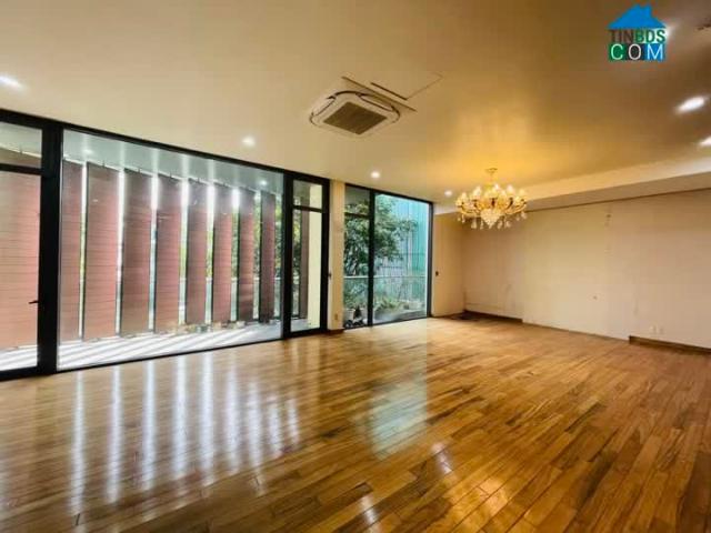 Chỉ 1 Từ Đẳng Cấp! Siêu Biệt Thự Yên Hòa Khu Lão Thành Cách Mạng Cầu Giấy 300M2 MT 12.9m Sổ