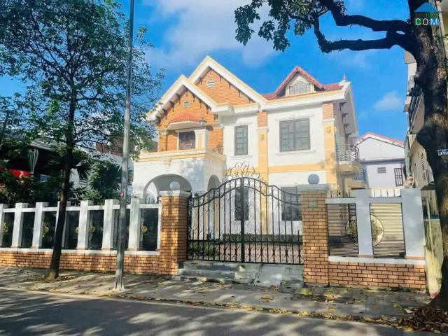 Chỉ 2X Tỷ sở hữu ngay 377m2 căn biệt thự view Hồ Sen Tịnh Tâm đường Đinh Tiên Hoàng