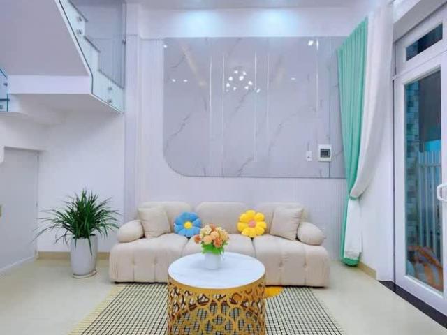 Chỉ 3tỷ750 Đường Huỳnh Tấn Phát Quận 7 2 Tầng 50.7m2 Full Nội Thất