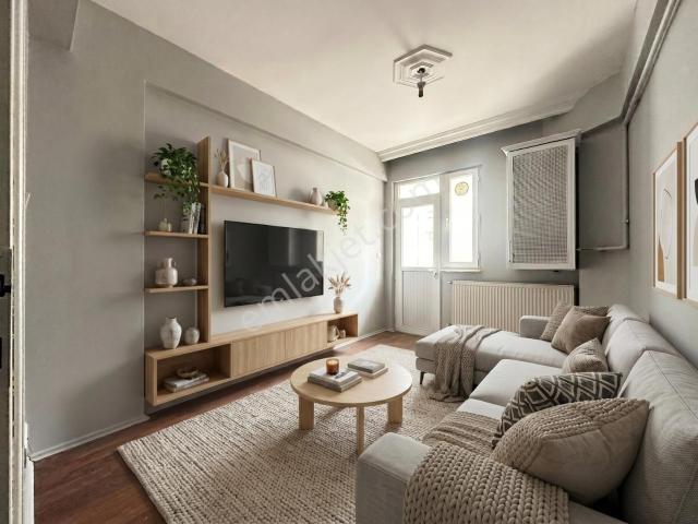 [ch] Anadolu Üni. Yanı Çift Balkon Geniş 1+1 Kiralık Daire