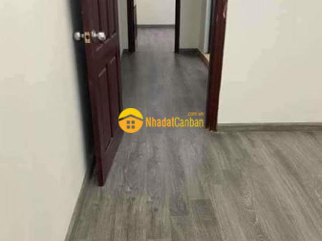 Chủ bán nhà gấp lê thanh nghị vào miền nam ở với con 40m 5 tầng kinh doanh sầm uất chỉ 4,5 tỷ