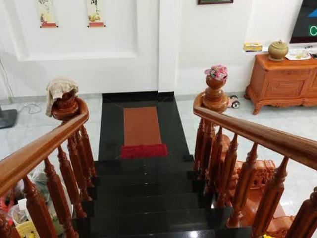 Chủ Cần Bán Nhà 3 Tầng, Vị Trí Kinh Doanh Đa Ngành Nghề, Gần Khu Tập Thể, Ký Túc Xá Sinh Viên