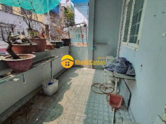 Chủ cần bán nhanh giá mới 5.75 tỷ hậu giang quận 6 dt 80m2 2 tầng tiện đầu tư giữ tiền