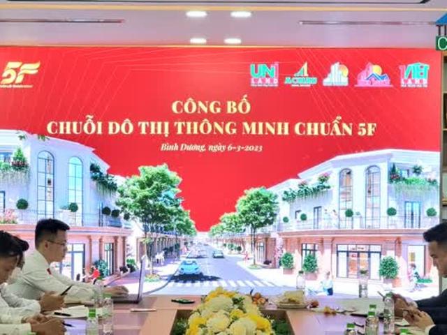 Chỉ cần thanh toán 580tr sở hữa nhà 1 trệt 1 lầu, khu dân cư thông minh bật nhất TPM Bình