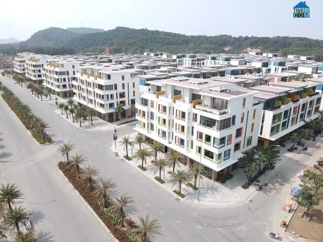 Chủ cần vốn nên bán gấp liền kề Meyhomes Capital, DT 117m2, sổ đỏ sẳn, giá tốt nhất dự án LH