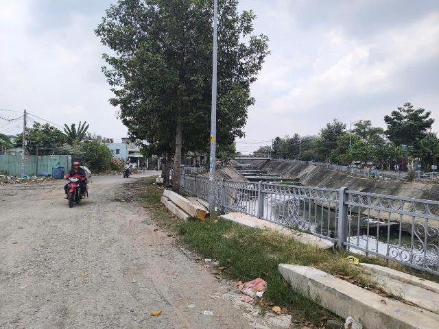 Chủ cân bán gấp dãy trọ 15 phòng dong tien 240trieu/năm giá 15ty