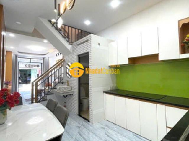 Chủ gấp bán trong tuần hxh dương bá trạc 4x14m, 3 tầng, chỉ nhỉnh 7 tỷ