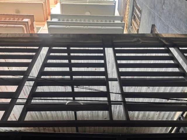 Chỉ Hơn 10 Tỷ Sở Hữu Ngay Nhà Thụy Khuê – 52m² – 6 Tầng – Lô Góc Thoáng Sáng