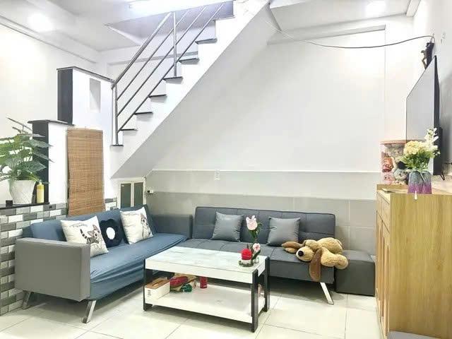 Chỉ Hơn 2 TỈ Có Ngay Nhà Ngon P9 Q8 Gần Cầu Nguyễn Tri Phương 3 Tầng 4,5 x 7