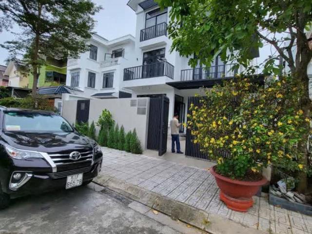 Chủ Định Cư Nước Ngoài Cần Bán Gấp Biệt Thự Gia Hoà: Đẳng Cấp Đẹp Rẻ. Quý Khách Xem