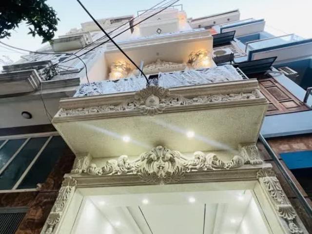 Chỉ Nhỉnh 8 Tỷ Sở Hữu Ngay Nhà Đẹp Đón Tết Khu Phân Lô Dân Trí Cao, 6 Tầng 40M2 Thang Máy, Ô