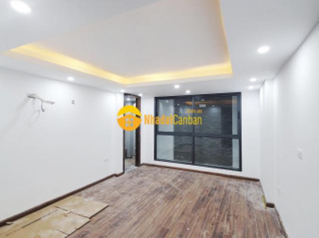 Chủ nhà giáo sư, tiến sỹ giảng viên bách khoa nhờ bán nhà đẹp ô tô kinh doanh phố tạ quang bửu