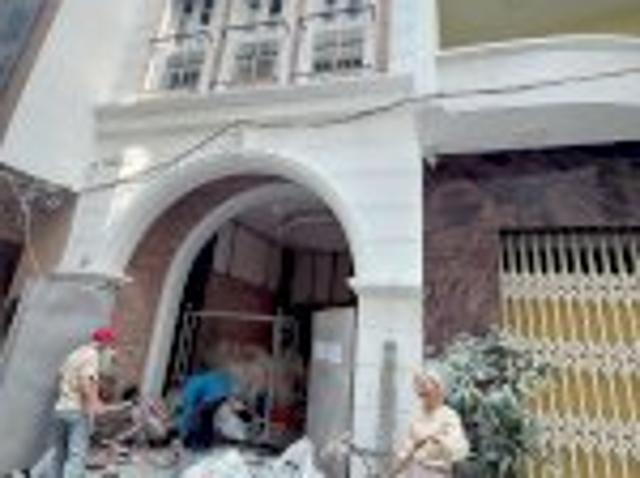 Chủ Nhà Dễ Thương Cần Bán Nhà Mặt Tiền Hẻm Xe Hơi, Đường Thủ Khoa Huân, Quận 1 100M2 Chỉ 29 Tỷ Giang