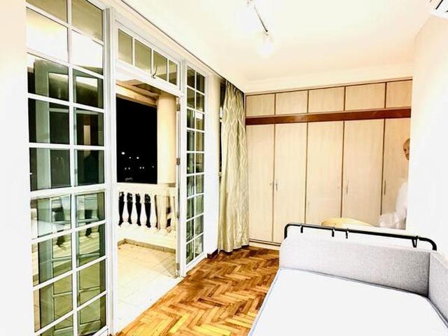 Chng Mansions D15, Apartment