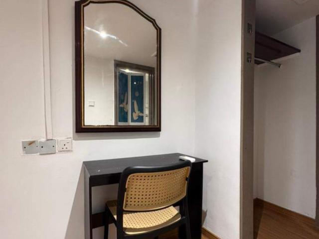 Chow Kit Master Room Self Bathroom | Fully Furnished | Near LRT | Zero Deposit | Wifi And Aircond Available