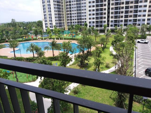 Cho thuê 2PN+, 2WC view hồ bơi thoáng mát tại Vinhomes Grand Park