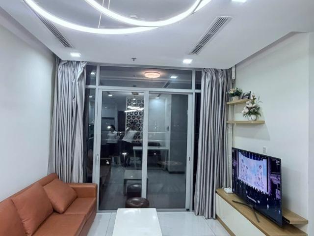 CHO THUÊ 2PN VINHOMES CENTRAL PARK: VIEW CÔNG VIÊN XANH MÁT, THOÁNG ĐÃNG