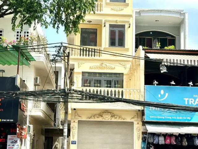 Cho thuê toà nhà mặt tiền Quang Trung, Phường 11 – vị trí kinh doanh sầm uất Gò Vấp