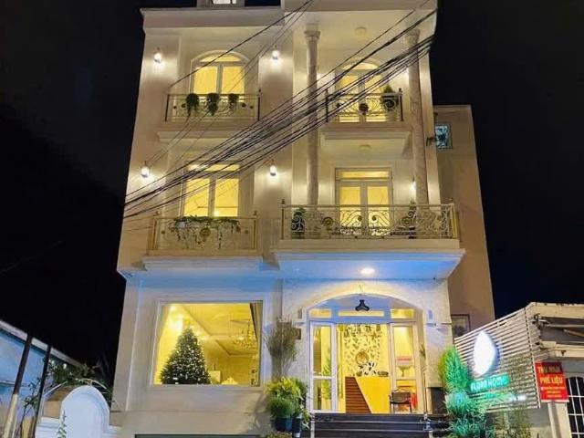 Cho thuê và sang nhượng homestay villa đường Nguyễn Trung Trực Đà Lạt giá 35 triệu