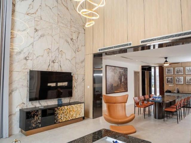 Cho thuê Villa 4 phòng ngủ + Hồ Bơi tại Regal Victoria, Đà Nẵng