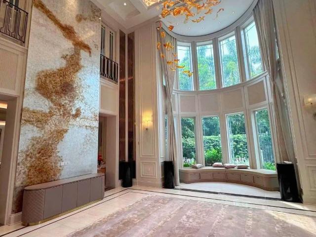 CHO THUÊ BIỆT THỰ ĐƠN LẬP 5 TẦNG TẠI VINHOMES RIVERSIDE LONG BIÊN CÓ THANG MÁY