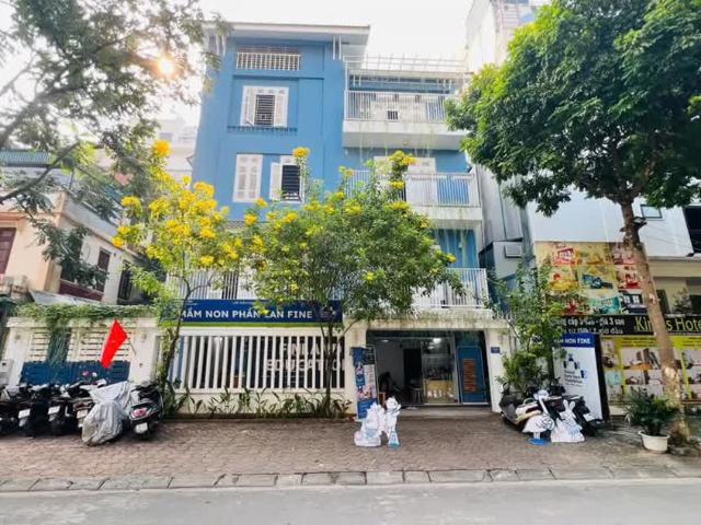 Cho thuê Biệt thự KĐT vinaconex3 Trung Văn. DT 180M x 4,5T, đã hoàn thiện. Giá 50tr/tháng. LH