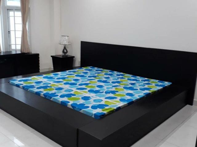 Cho thuê biệt thự liền kề khu Cảnh Đồi Phú Mỹ Hưng, ngay cầu Ánh Sao, nhà đẹp, giá rẻ. LH: 0917300