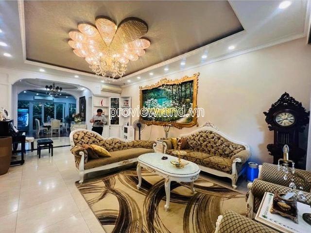 Cho thuê Biệt thự Saigon Pearl mặt tiền đường D1, 7x21m đất, 1 hầm + 1 trệt + 2 lầu + áp mái